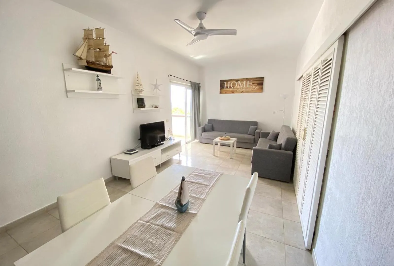 Apartamentos Playa Chica / Playa Las Gaviotas Santa Cruz de Tenerife